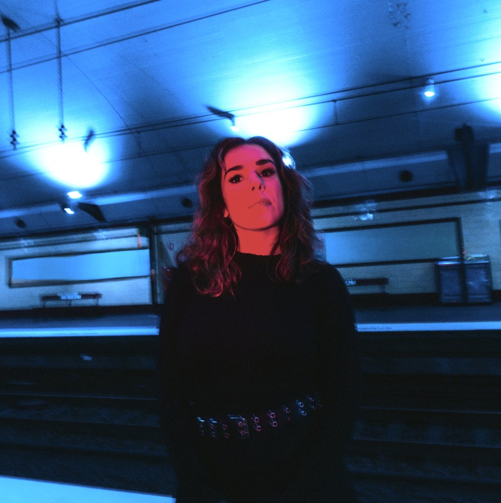 ALESS ARIAS DIVES INTO RAW&nbsp;DESIRE