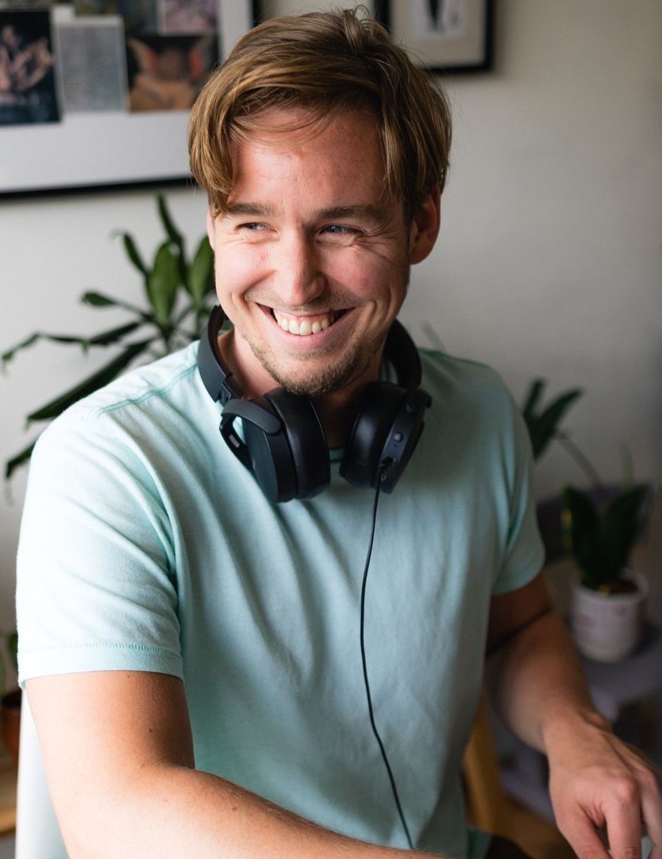 QALUNA FLOATS INTO THE UNKNOWN WITH&nbsp;ATMOSPHERE